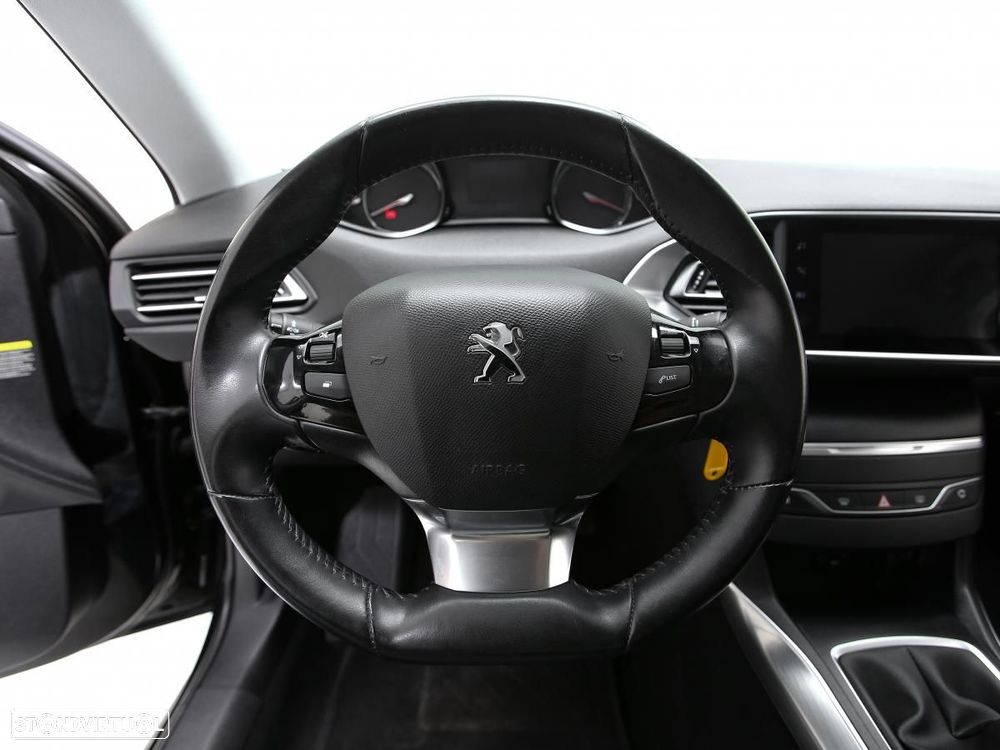 Peugeot 308 SW 1.5 BlueHDi Allure - 16