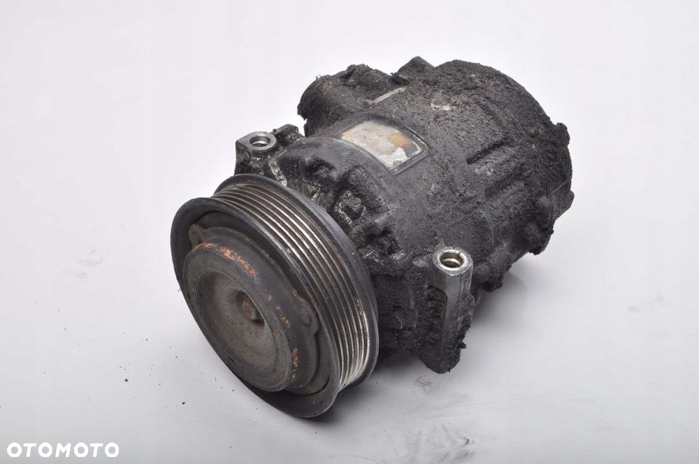 AUDI A6 C5 2.4 V6 30V 165KM SPRĘŻARKA KLIMATYZACJI 1997.02 - 2005.01 - 1