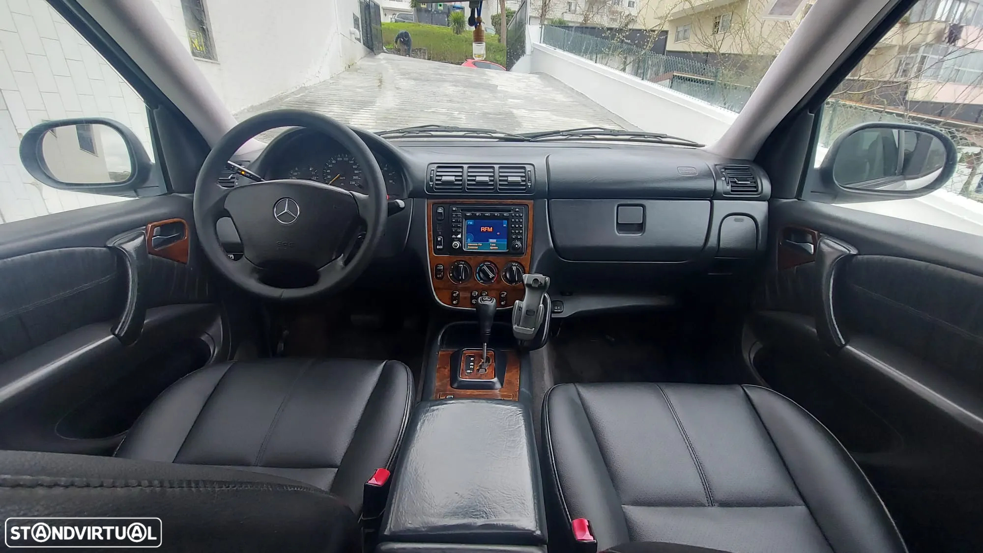 Mercedes-Benz ML 270 - 11