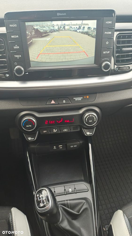 Kia Stonic 1.4 L - 8