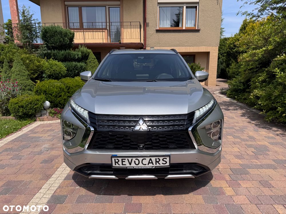 Mitsubishi Eclipse Cross - 11