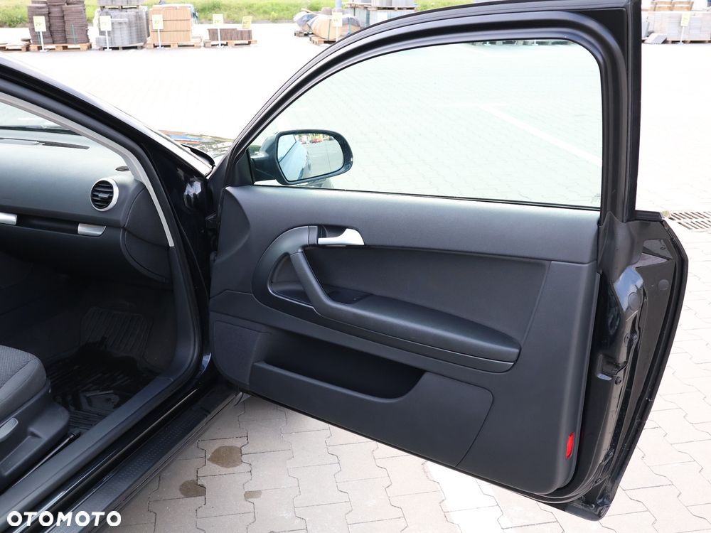 Audi A3 3-drzwiowe 1.4 TFSI Ambiente - 37