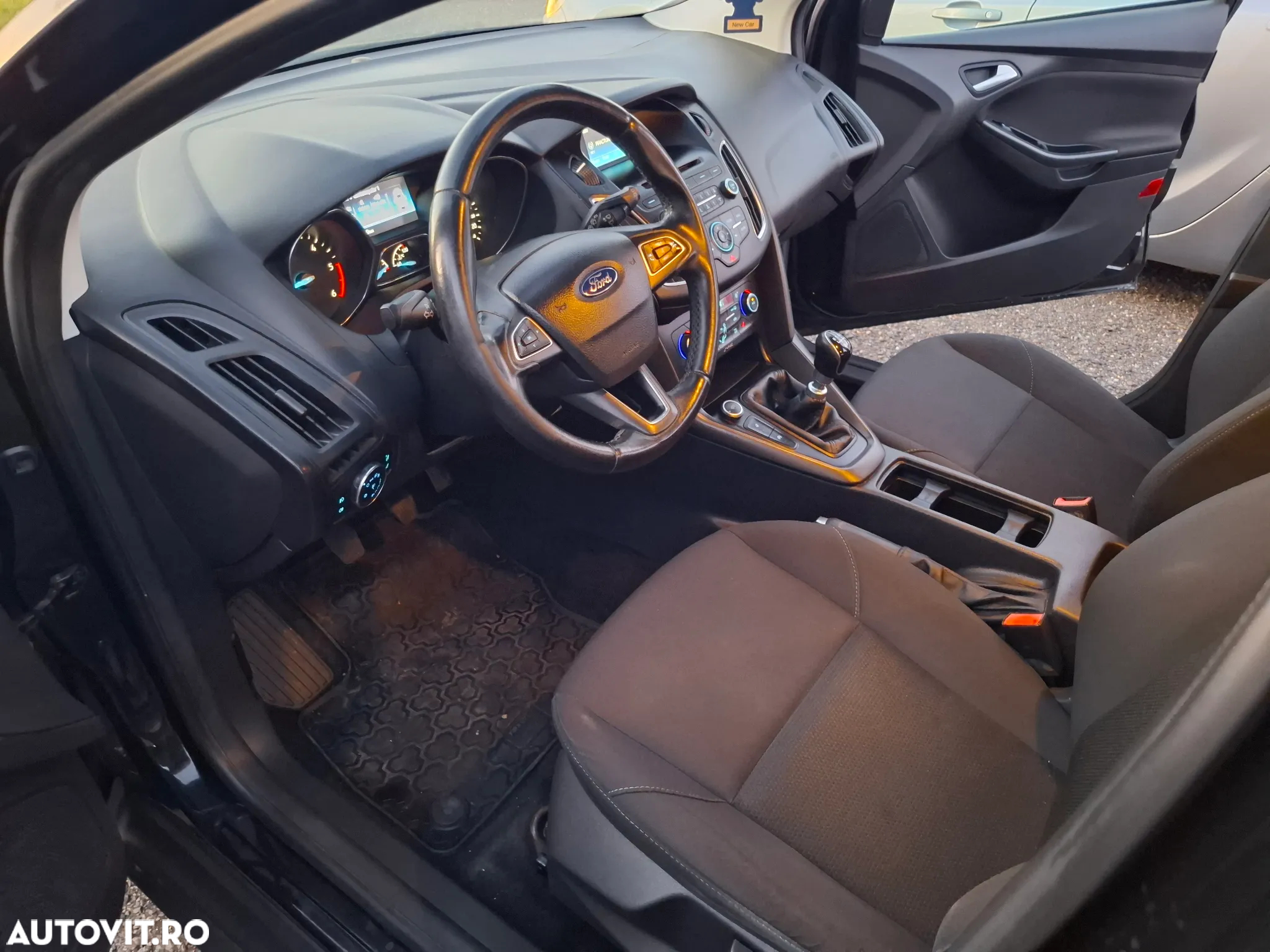 Ford Focus 1.6 TDCI DPF Sport - 5