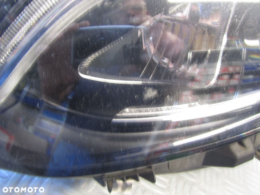 lampa 2469066901 - 2