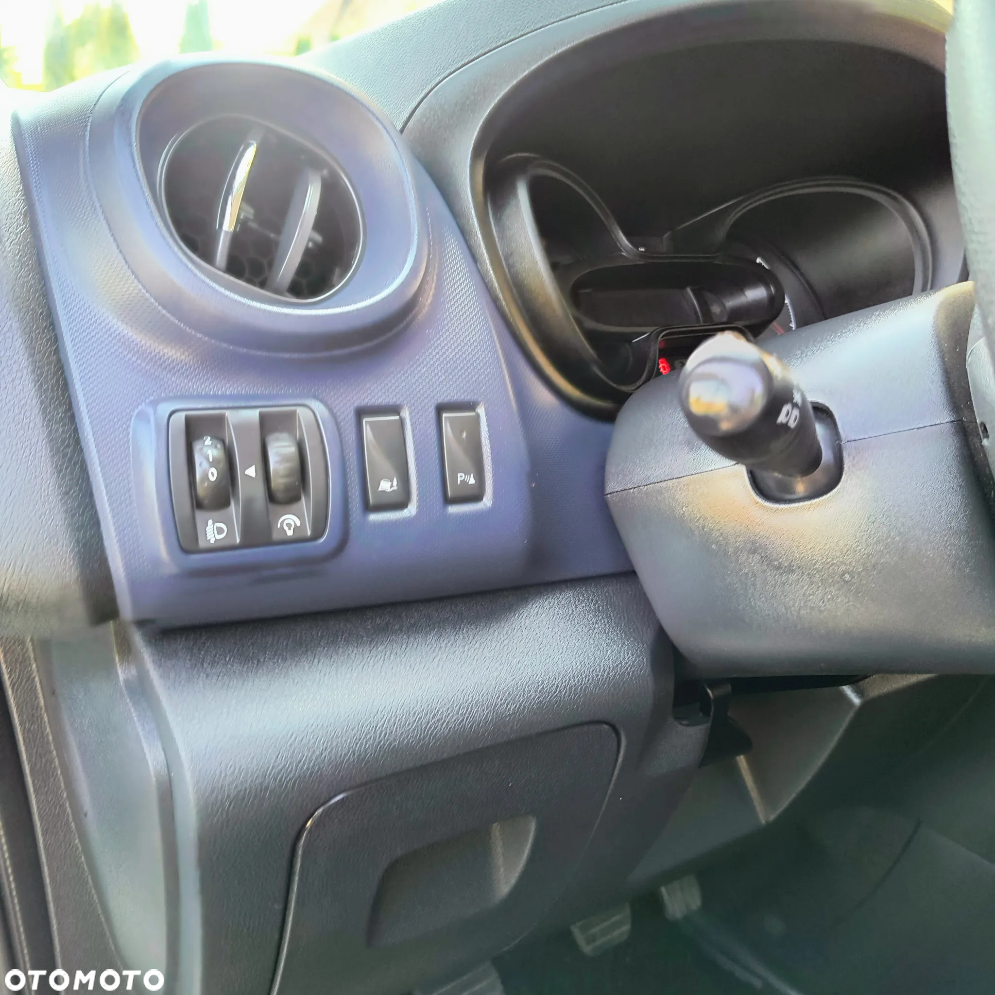 Opel Vivaro - 15