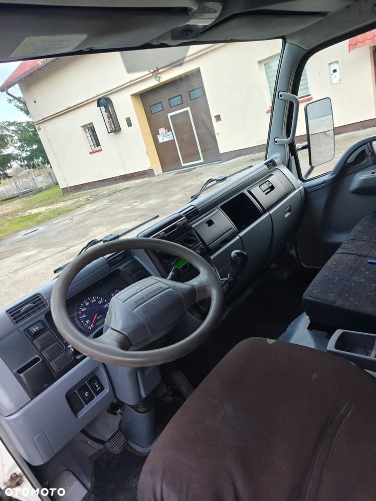 Mitsubishi Fuso canter - 8