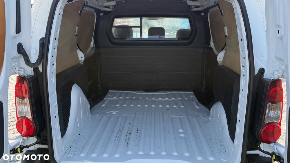 Peugeot Partner - 21