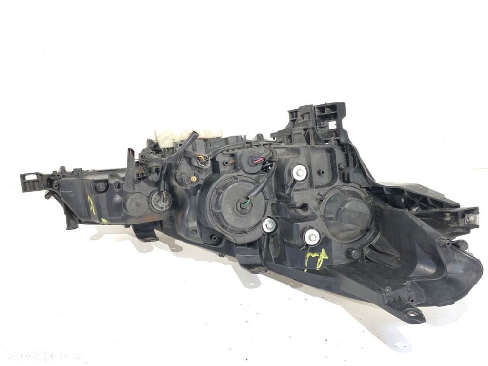 REFLEKTOR LEWY PRZÓD  PEUGEOT 4007 (VU_, VV_) 2007 - 2013 2.2 HDi 115 kW [156 KM] olej napędowy - 4