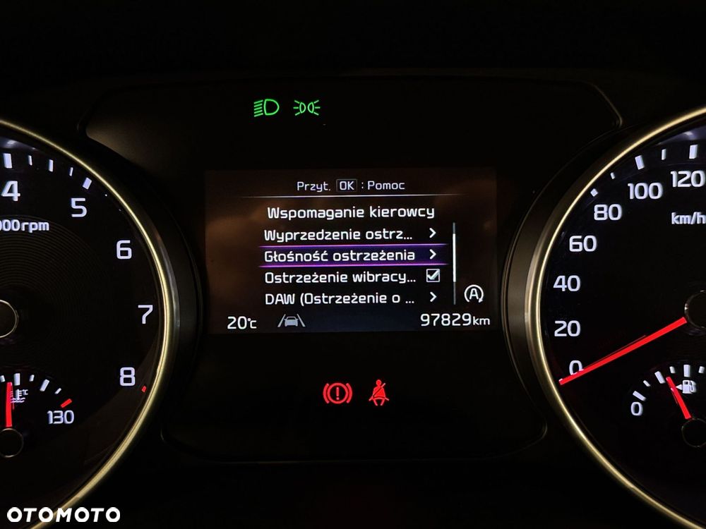 Kia XCeed - 23