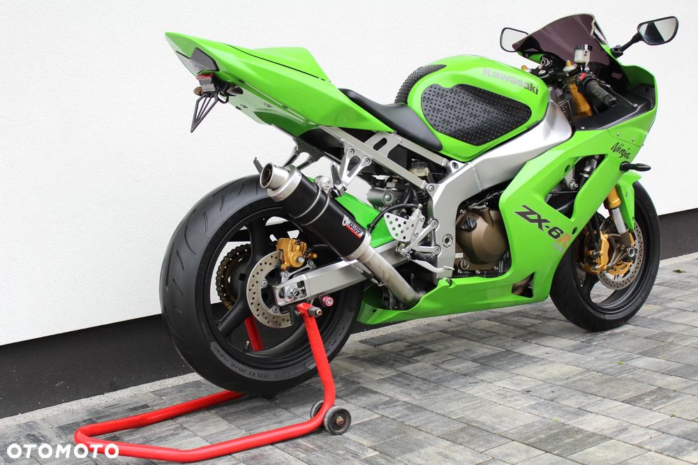 Kawasaki ZXR - 6