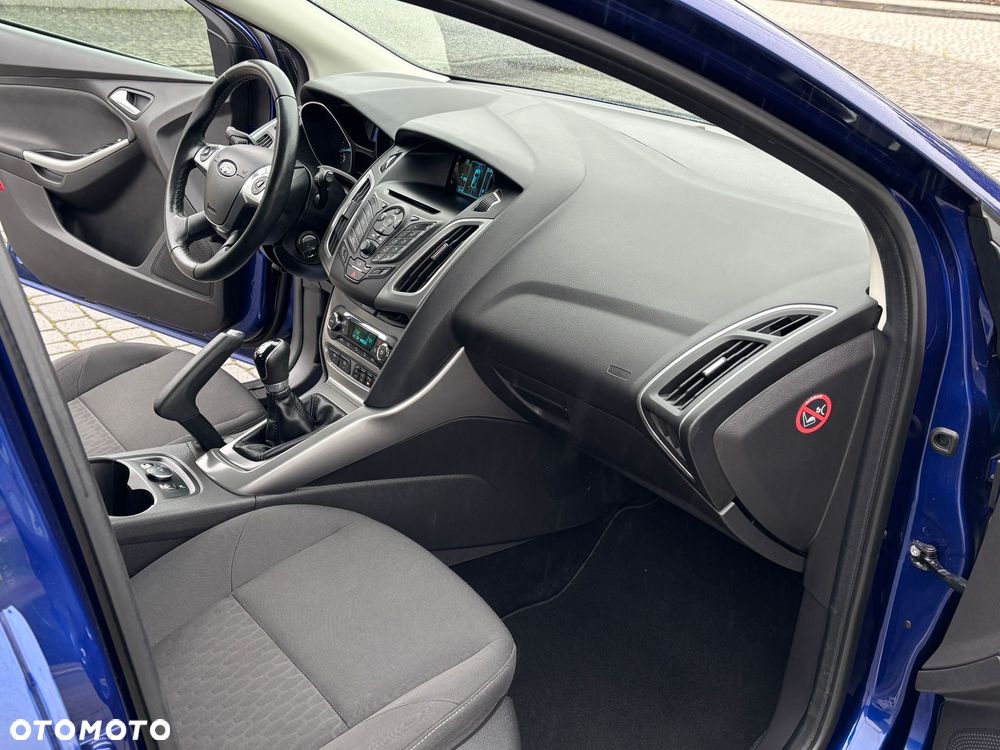 Ford Focus Turnier 1.0 EcoBoost Start-Stopp-System - 8