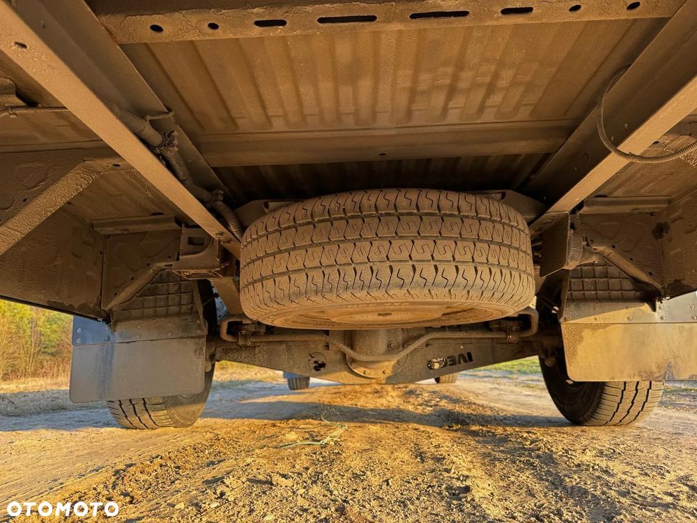 Iveco DAILY 35S18 - 18