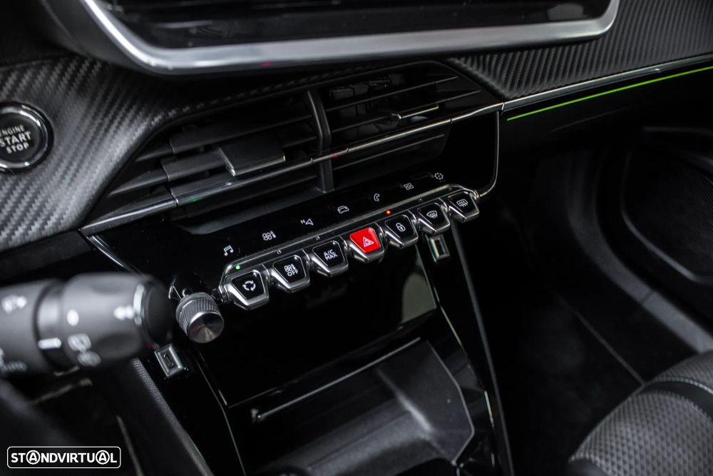 Peugeot 2008 1.5 BlueHDi GT EAT8 - 22