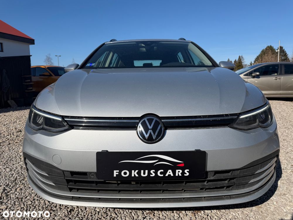 Volkswagen Golf 1.5 TSI BMT Comfortline - 17