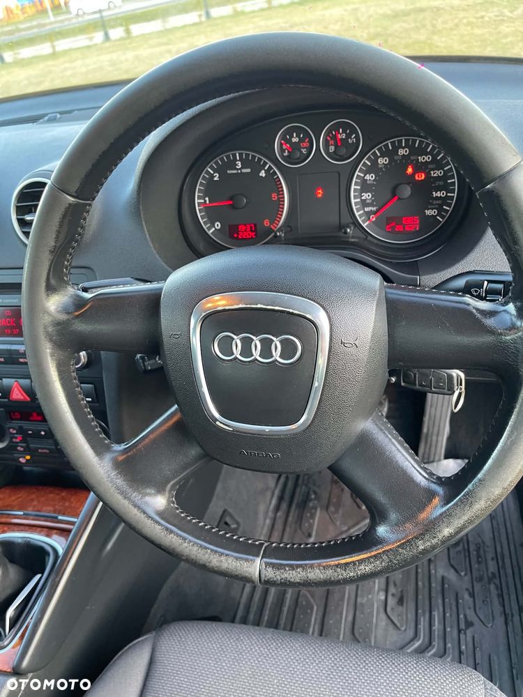 Audi A3 Sportback 1.9 TDI DPF Ambiente - 10