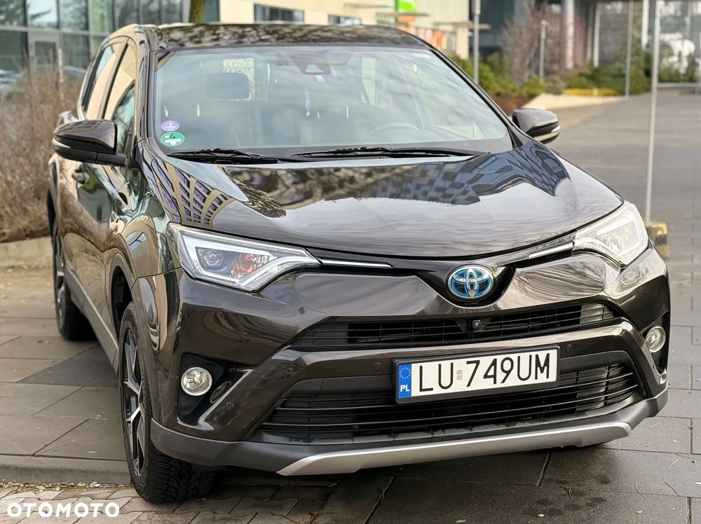 Toyota RAV4 - 10