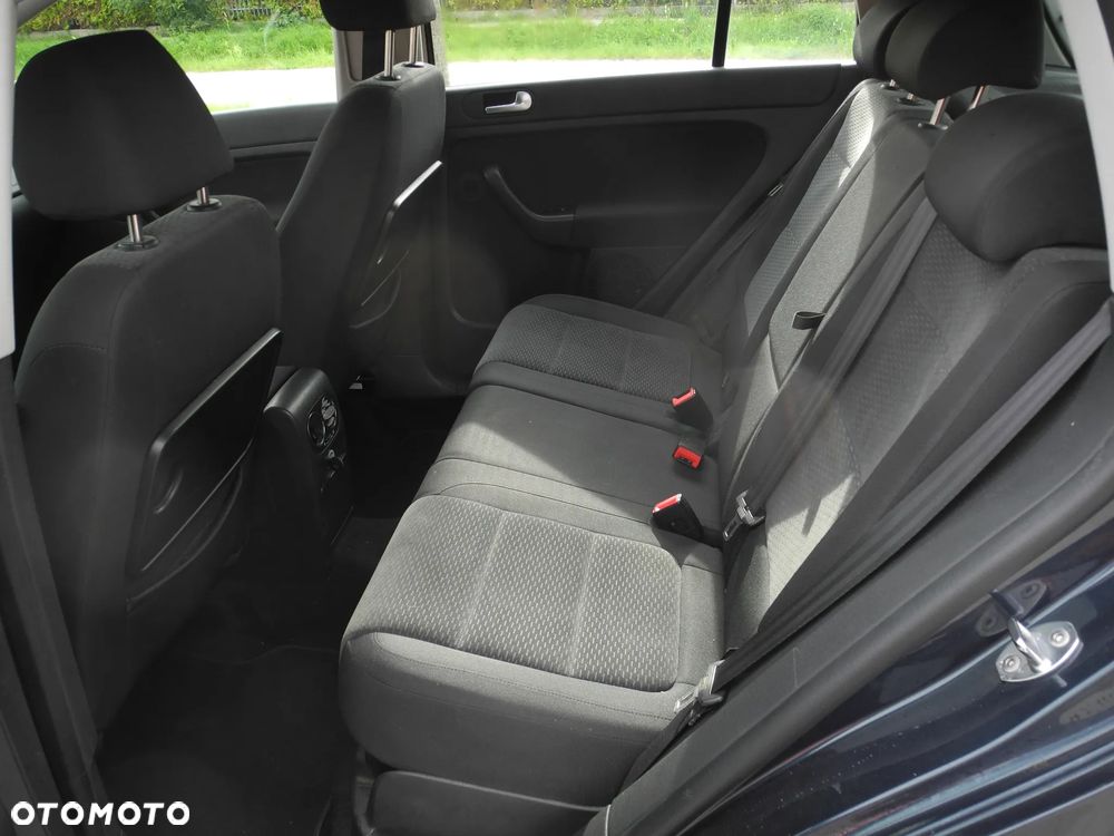 Volkswagen Golf 1.6 TDI Comfortline - 7