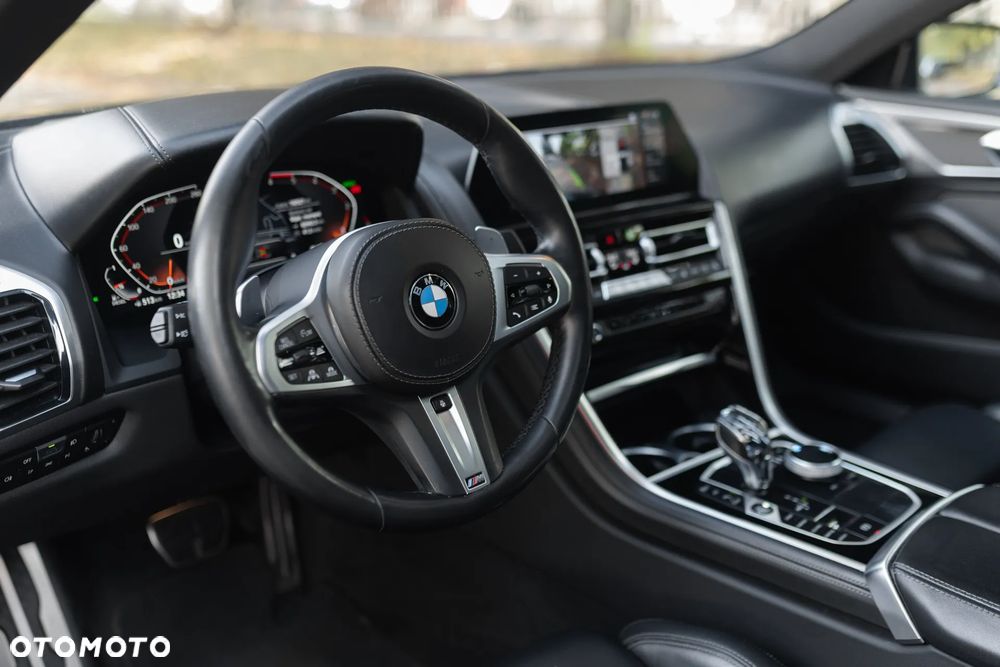 BMW Seria 8 840d xDrive - 26