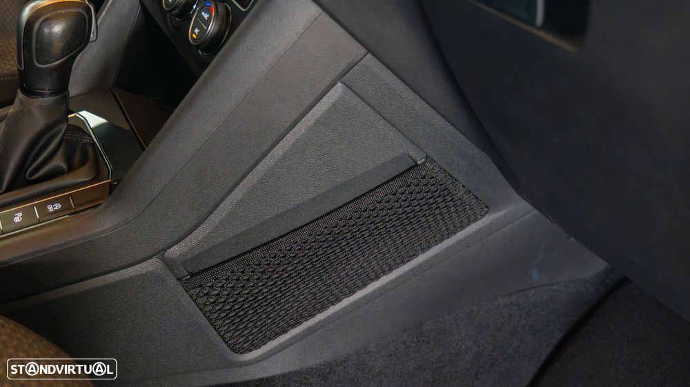 VW Tiguan Allspace 2.0 TDI Confortline DSG - 44