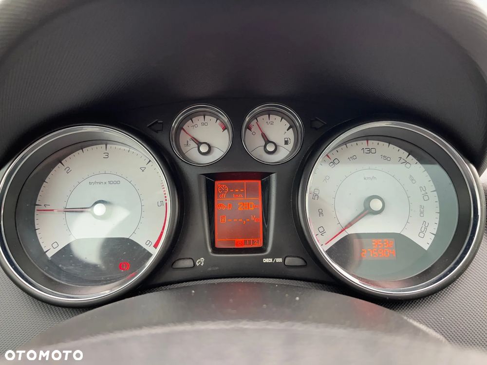 Peugeot 308 2.0 HDi Premium - 15