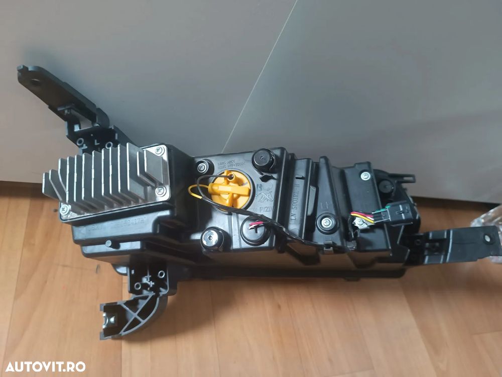 Lumina De Zi Stanga Dacia Spring 2021 266052417R - 5