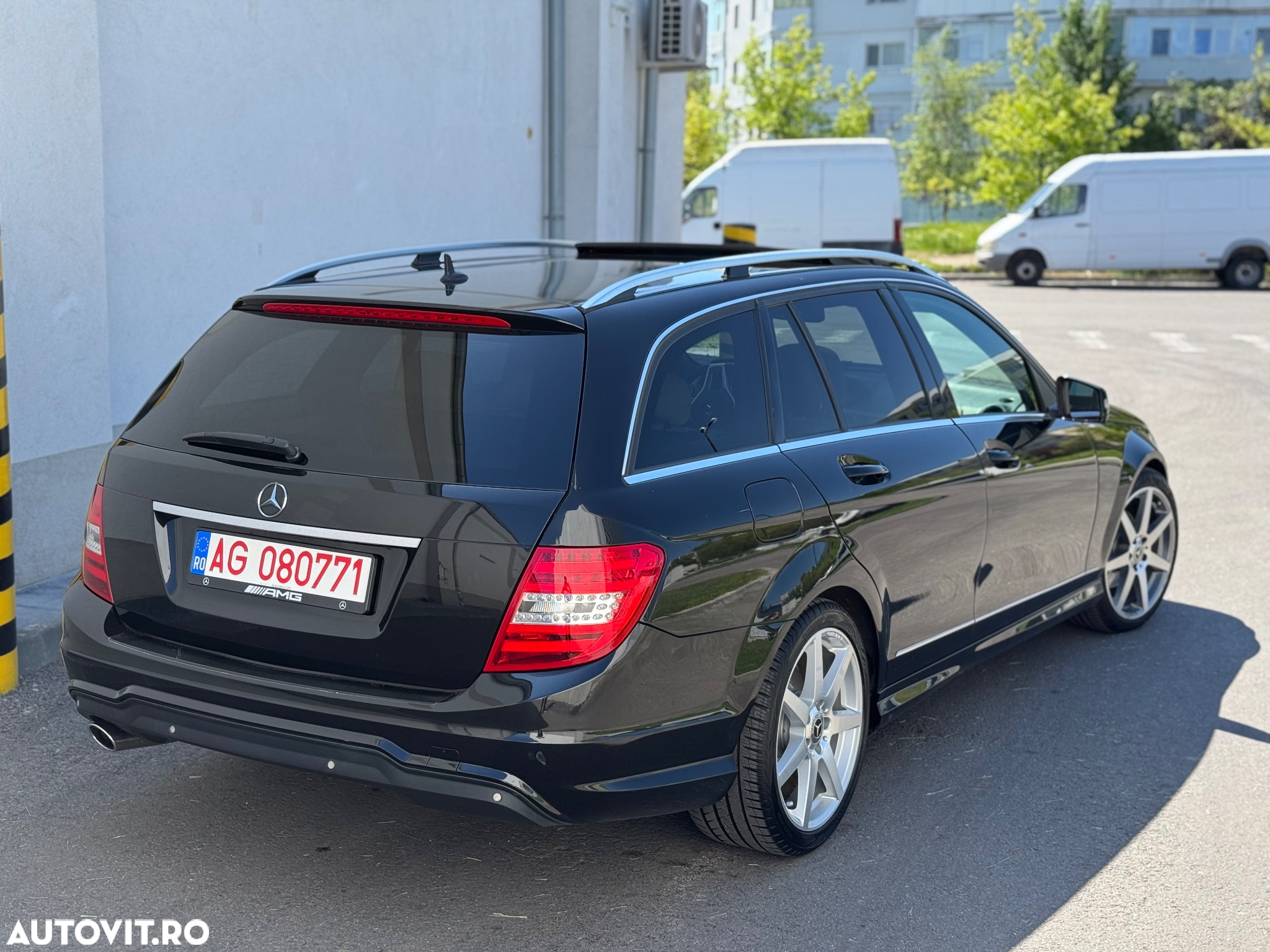 Mercedes-Benz C 220 (BlueTEC) d T 7G-TRONIC AMG Line - 11