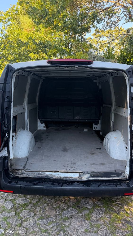 Mercedes-Benz Vito 111 longa 3 lugares ( IVA DEDUTIVEL) - 5