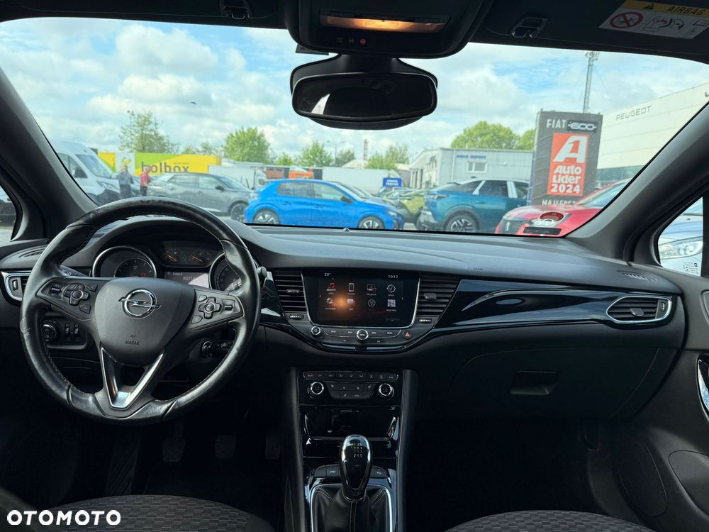 Opel Astra 1.4 T Dynamic S&S - 17