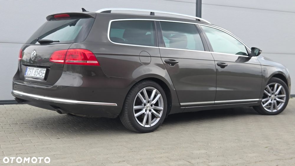 Volkswagen Passat 2.0 TDI 4Motion DSG BlueMotion Tech Highline - 7