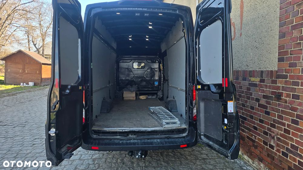Ford Transit - 18