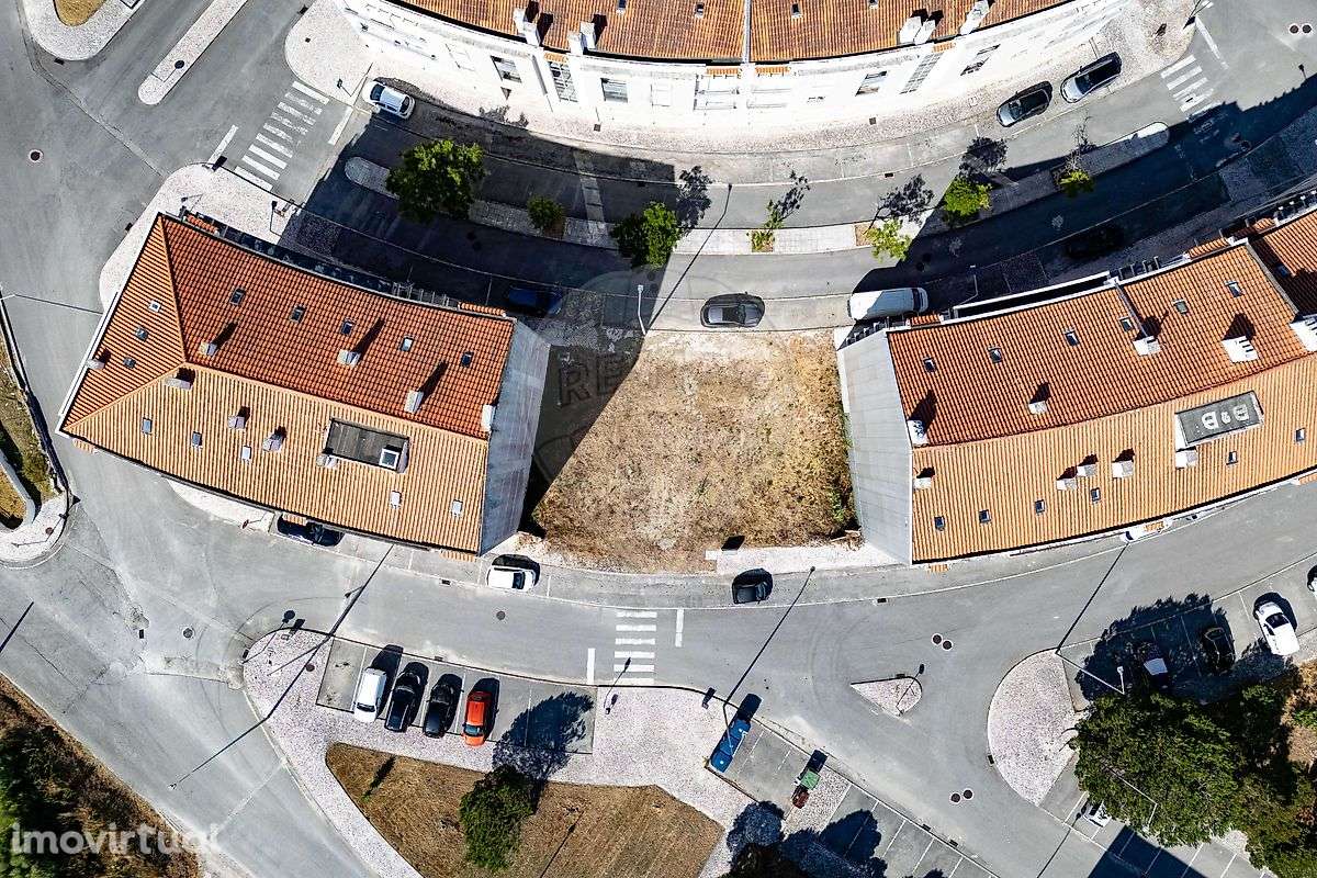 Terreno  para venda - Grande imagem: 2/4