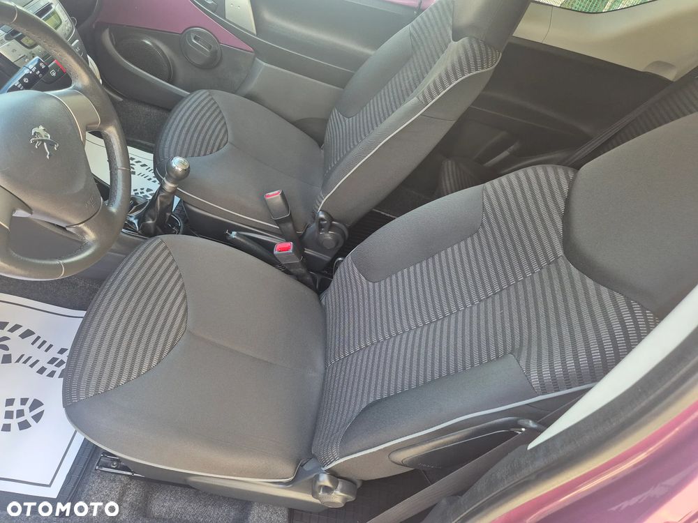 Peugeot 107 1.0 Urban Move - 16