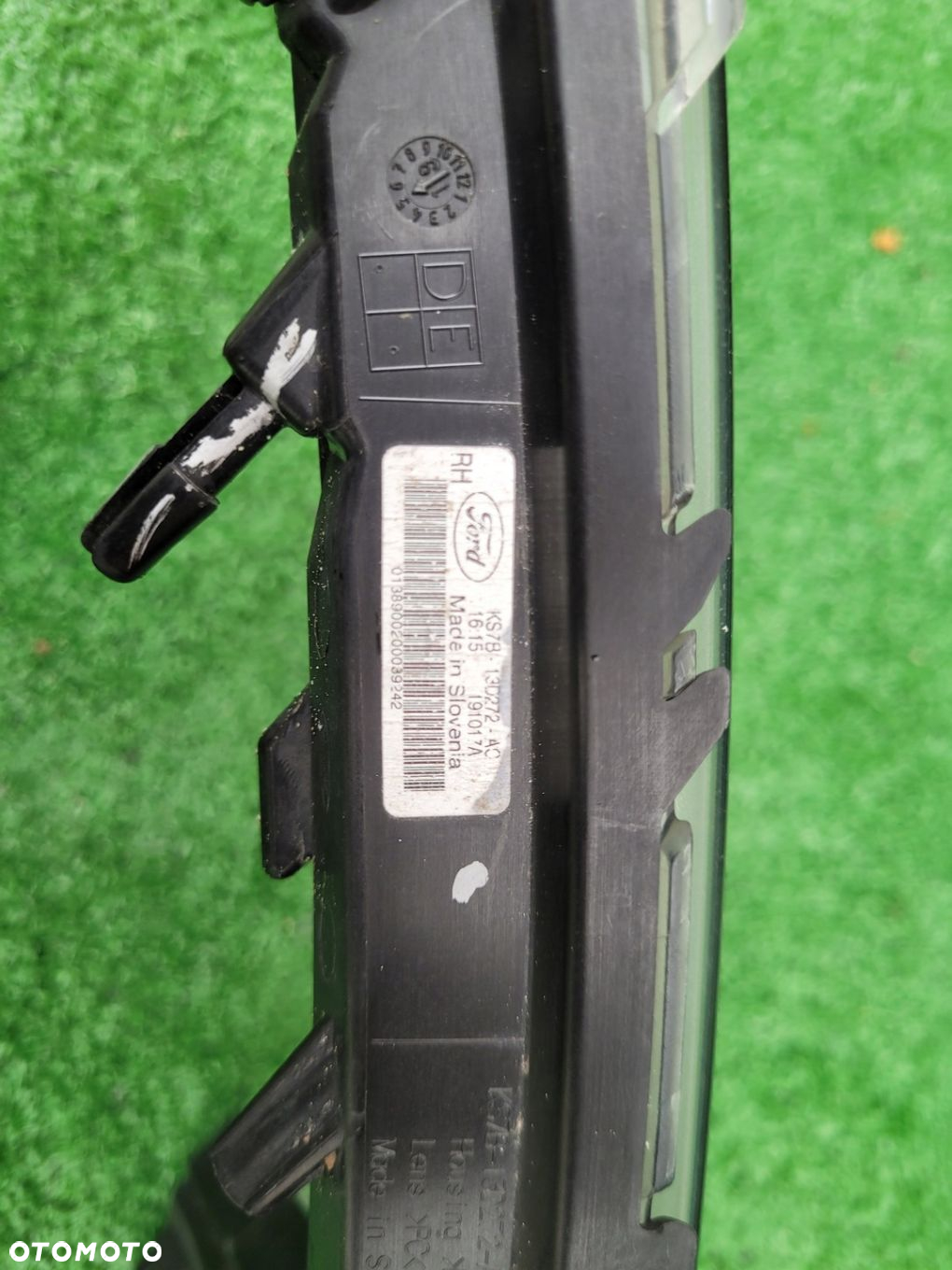 Ford Mondeo mk5 lift halogen led prawy - 5