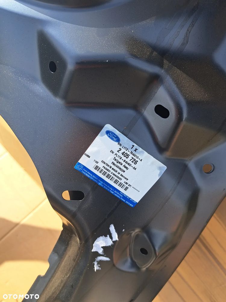 Klapa tylna tył Ford Puma II MK-2 2405726 PL1TB-S40400-AA Klapa pokrywa bagażnika Ford Puma L1TB-S40404-AC 2019 2020 2021 2022 2023 - 3