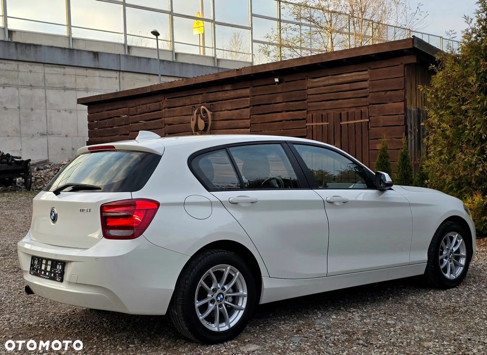 BMW Seria 1 116i - 20