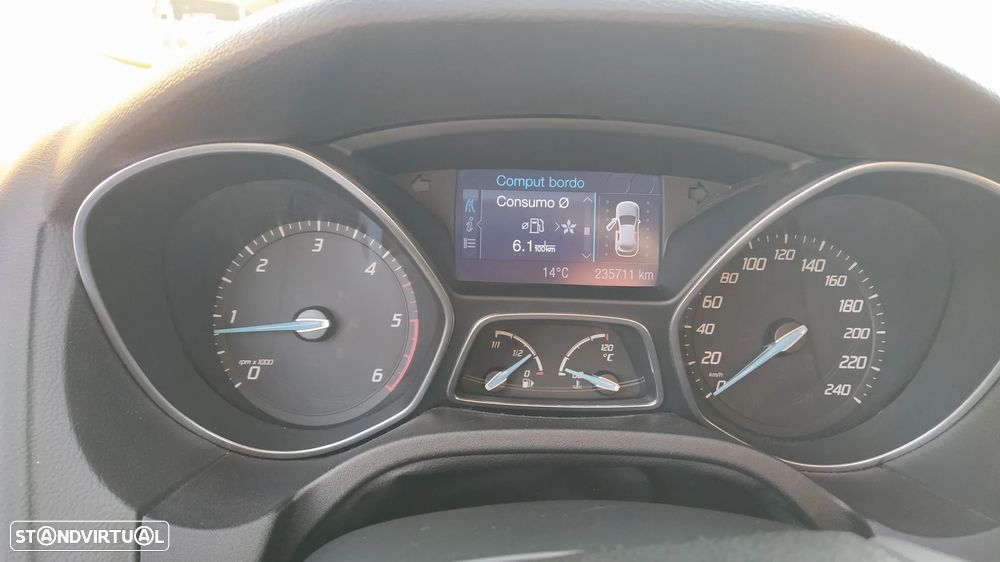 Ford Focus 1.6 TDCi Titanium Best - 34