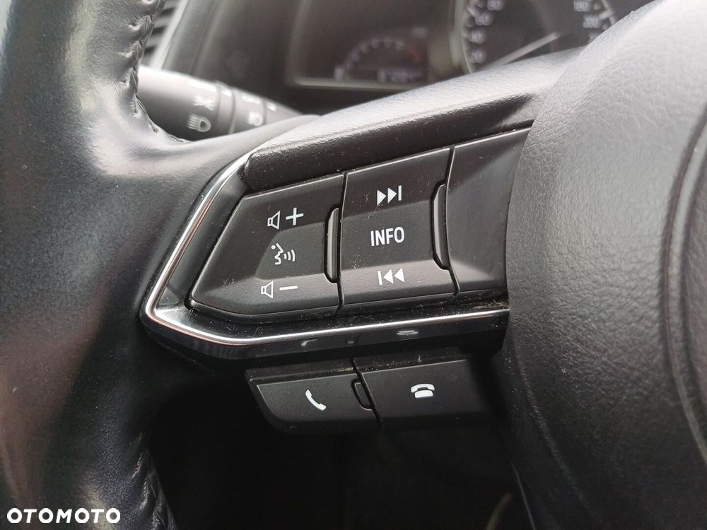 Mazda 3 2.0 Skyenergy EU6 - 17