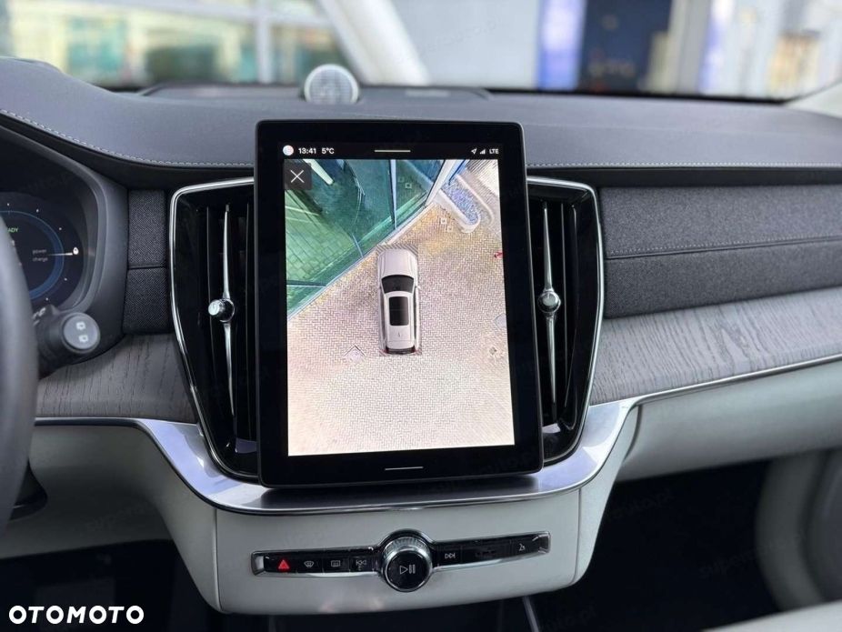 Volvo XC 90 - 12