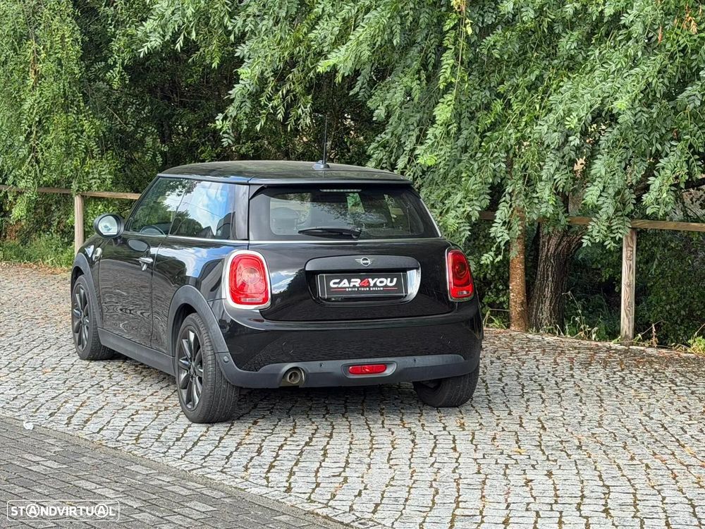 MINI 3 Portas One D - 6