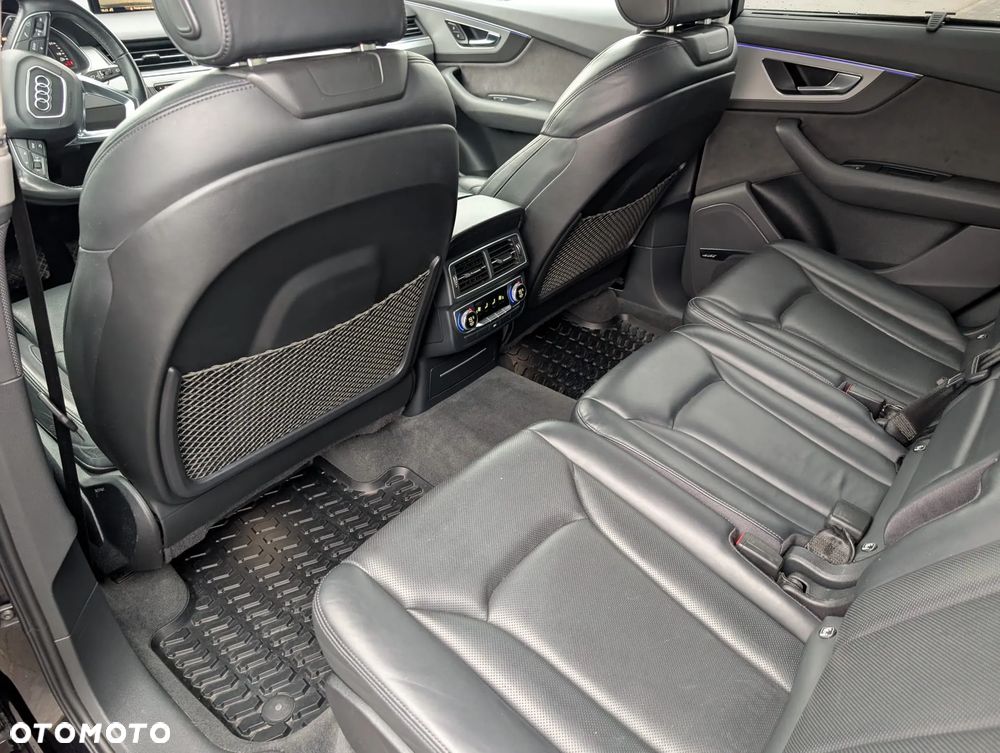 Audi Q7 3.0 TFSI Quattro Tiptronic - 14