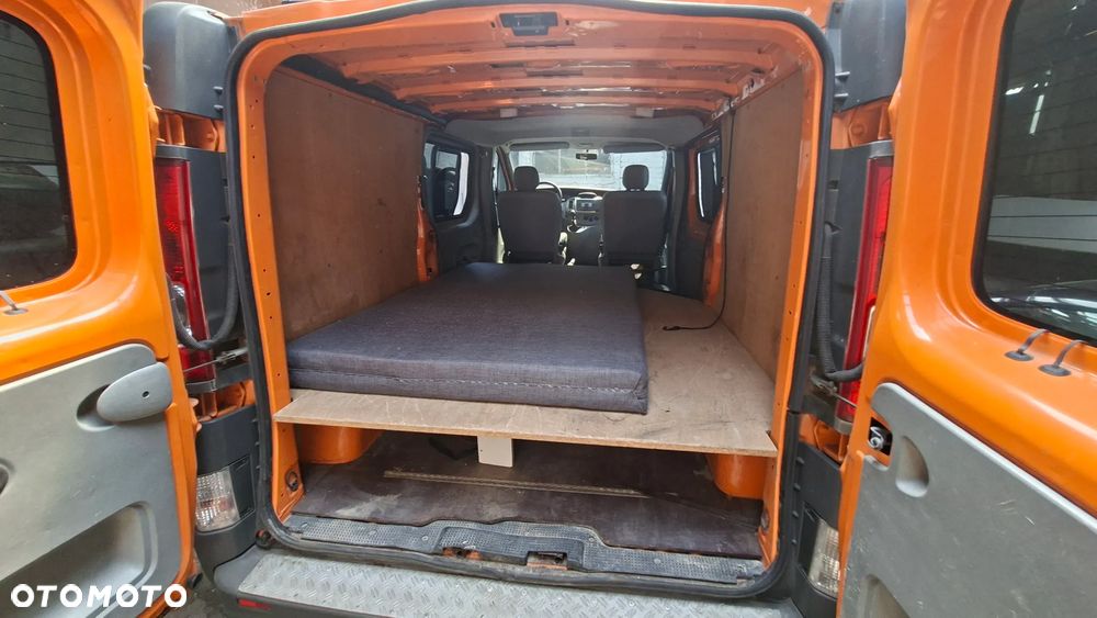 Opel Vivaro - 4