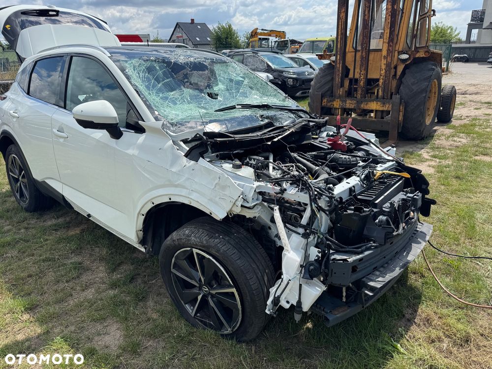 Nissan Qashqai 1.3 DIG-T DCT N-CONNECTA - 3
