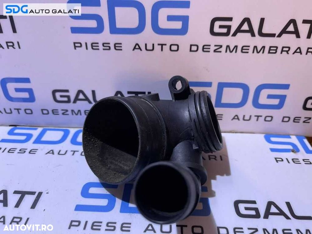 Tub Tubulatura Racord Admisie Aer VW Golf 7 2.0 TDI 2013 - 2017 Cod 5Q0129635[S0315] - 1