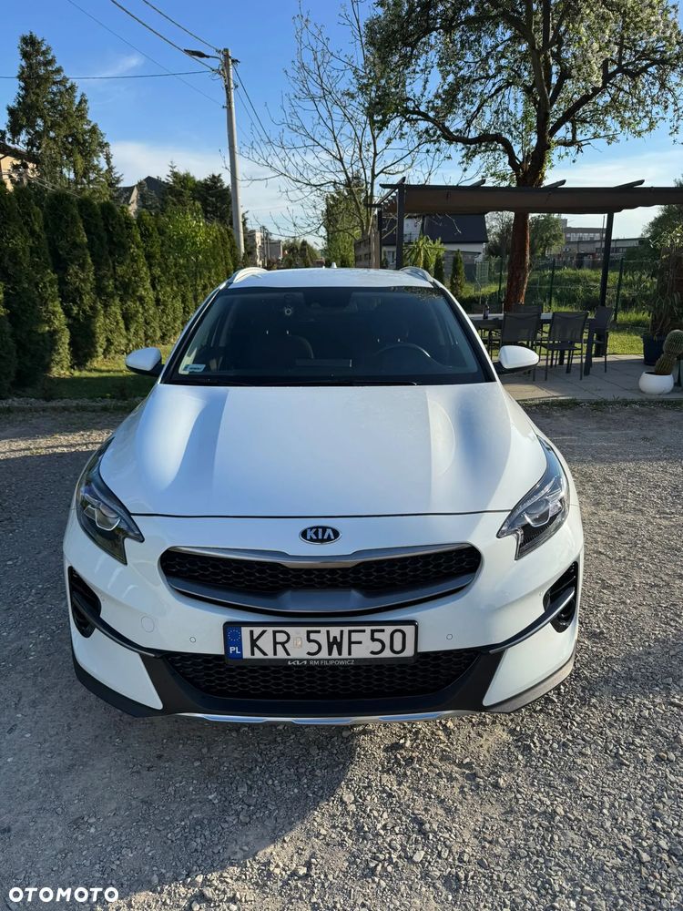 Kia XCeed 1.5 T-GDI M - 2