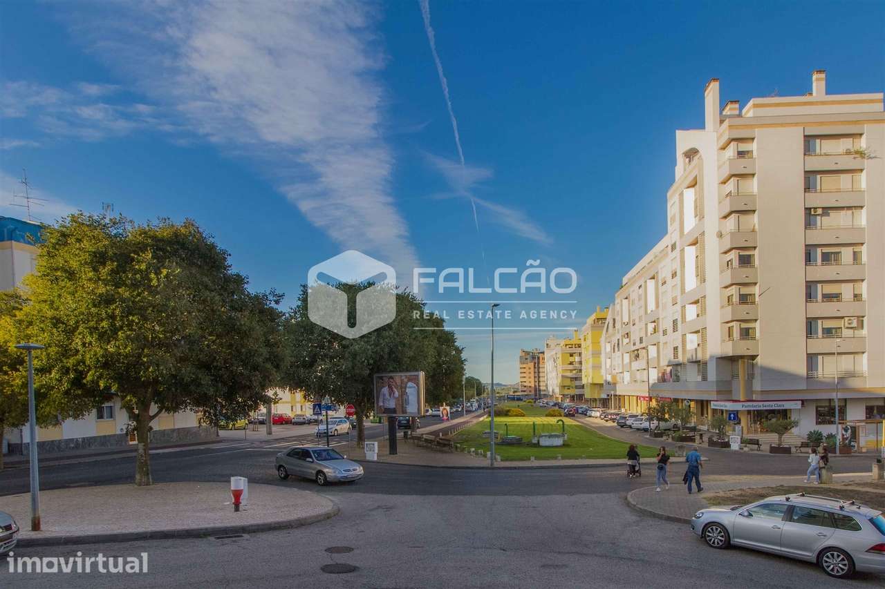 Espaço Comercial em Santarém. Oportunidade Única! - Grande imagem: 5/47