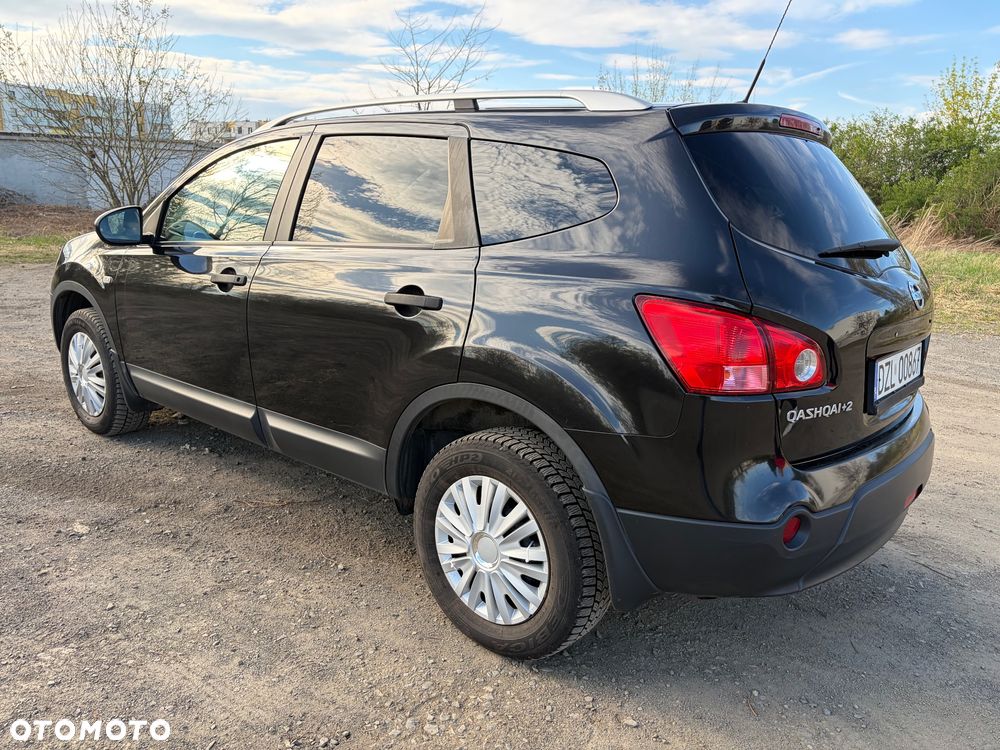 Nissan Qashqai+2 - 9