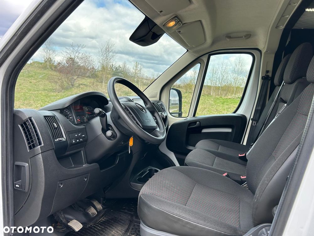 Opel Movano - 15