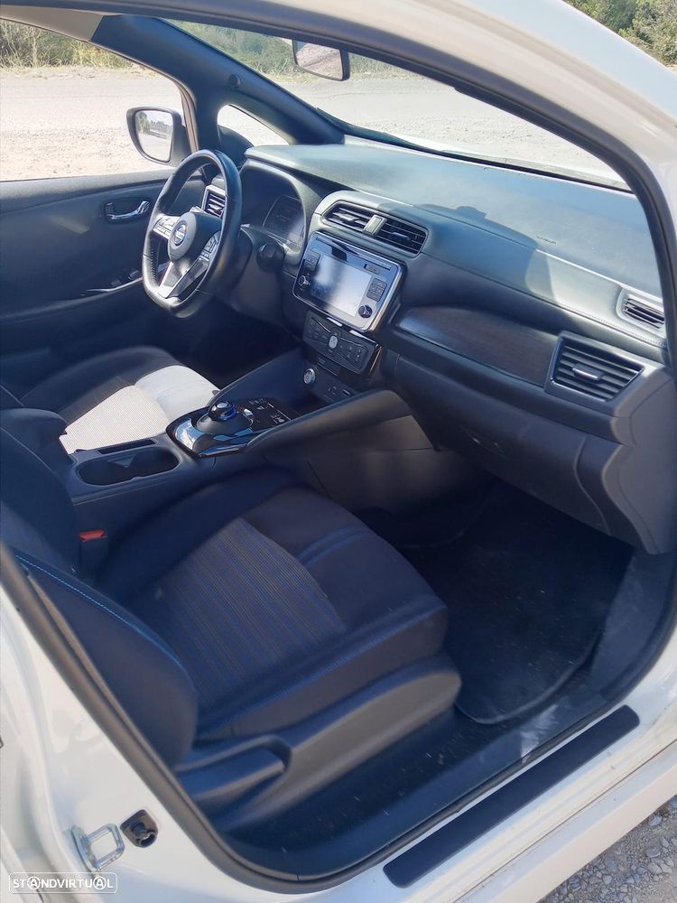 Nissan Leaf Acenta - 16