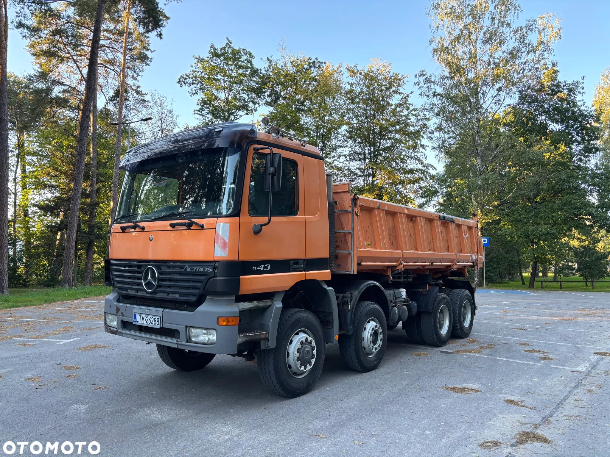 Mercedes-Benz - 1