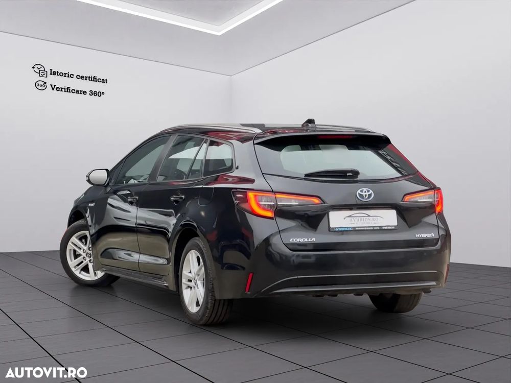 Toyota Corolla 1.8 HSD Dynamic - 3